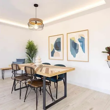 Sunnyland Arona Apartment *