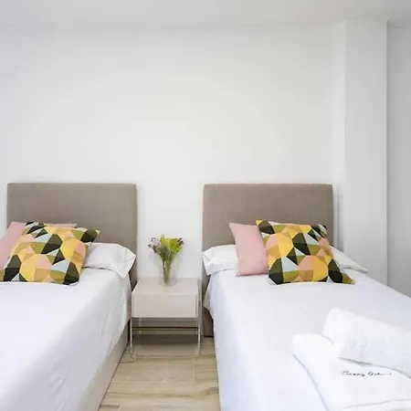 Apartman Sunnyland Arona Cho