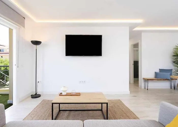 Sunnyland Arona アパート