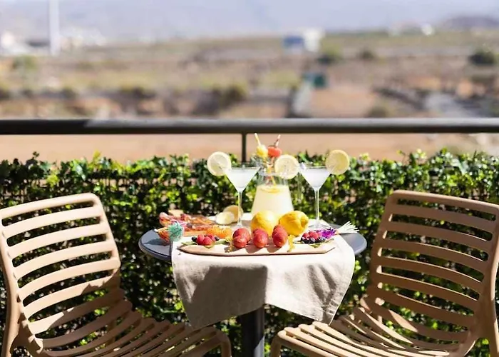 Sunnyland Arona アパート